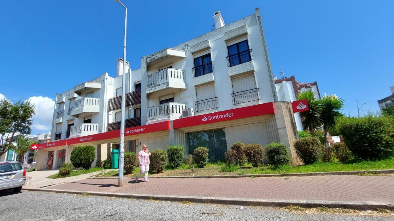Enjoy Lisbon Cascais Sintra 1200 Metres To Metro Blue Line Sintra Rail Line Free Parking Amadora Exterior foto