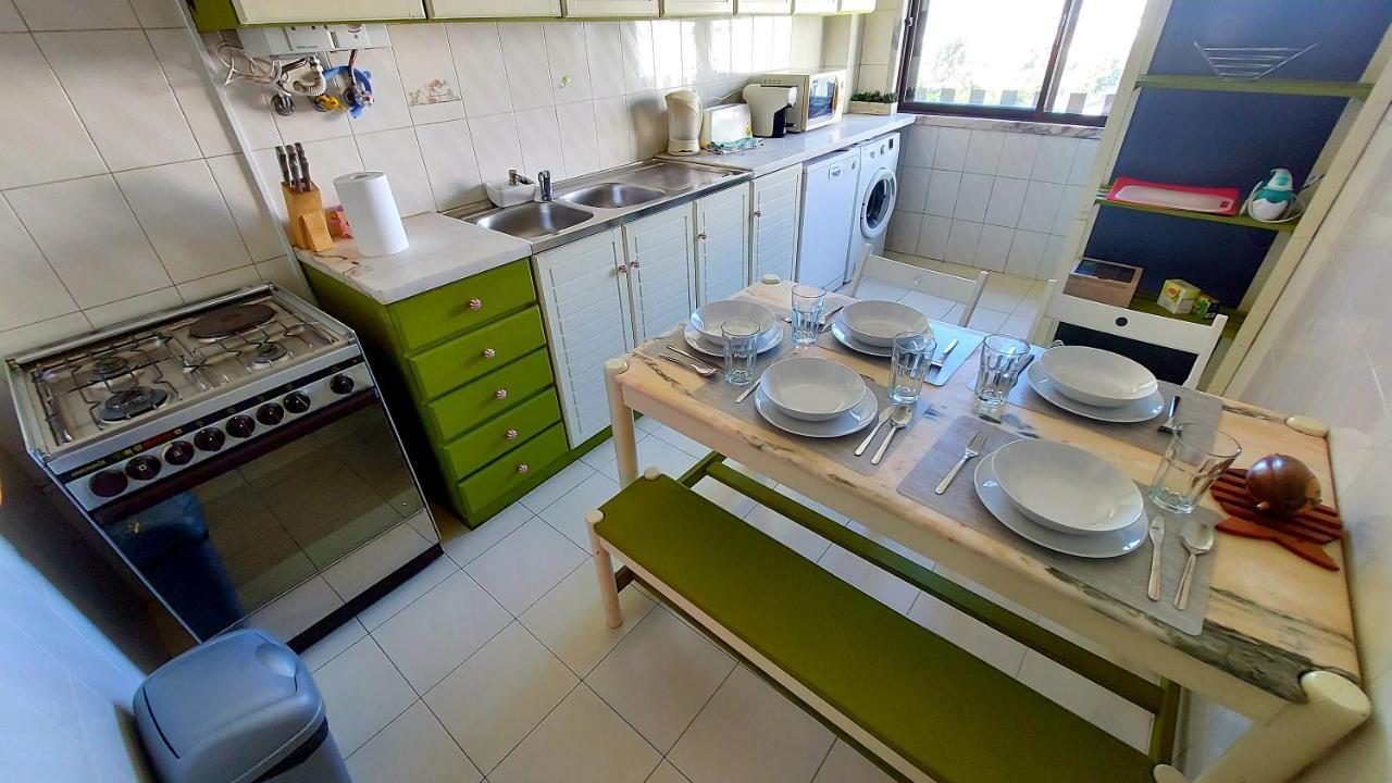 Enjoy Lisbon Cascais Sintra 1200 Metres To Metro Blue Line Sintra Rail Line Free Parking Amadora Exterior foto