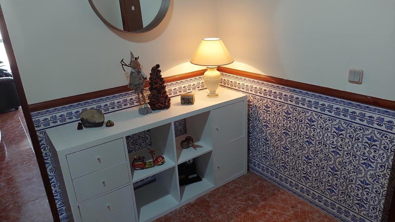 Enjoy Lisbon Cascais Sintra 1200 Metres To Metro Blue Line Sintra Rail Line Free Parking Amadora Exterior foto